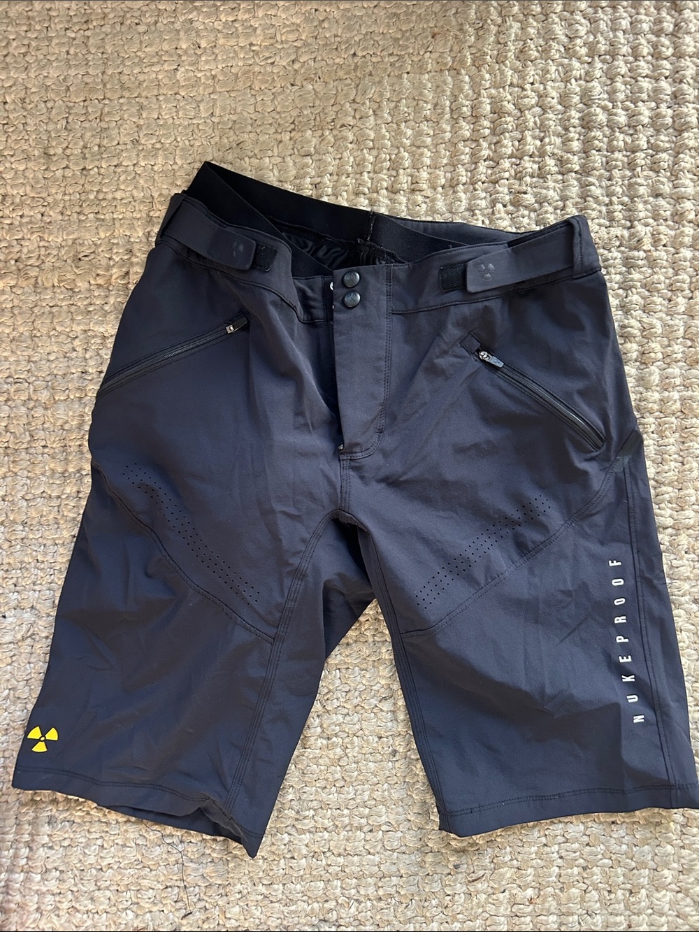 Women’s Nukeproof mountain bike shorts with built in shammy. Medium